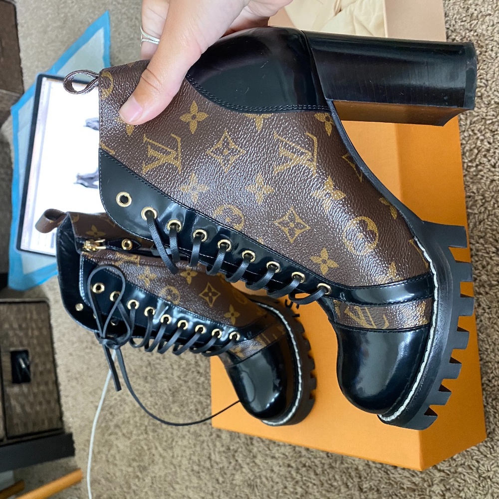 Louis Vuitton STAR TRAIL ANKLE BOOT (eu 40)